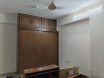 Furnished Amenities in 3 BHK Apartment at Ajmera Golden Rays, Andheri West – for Rent