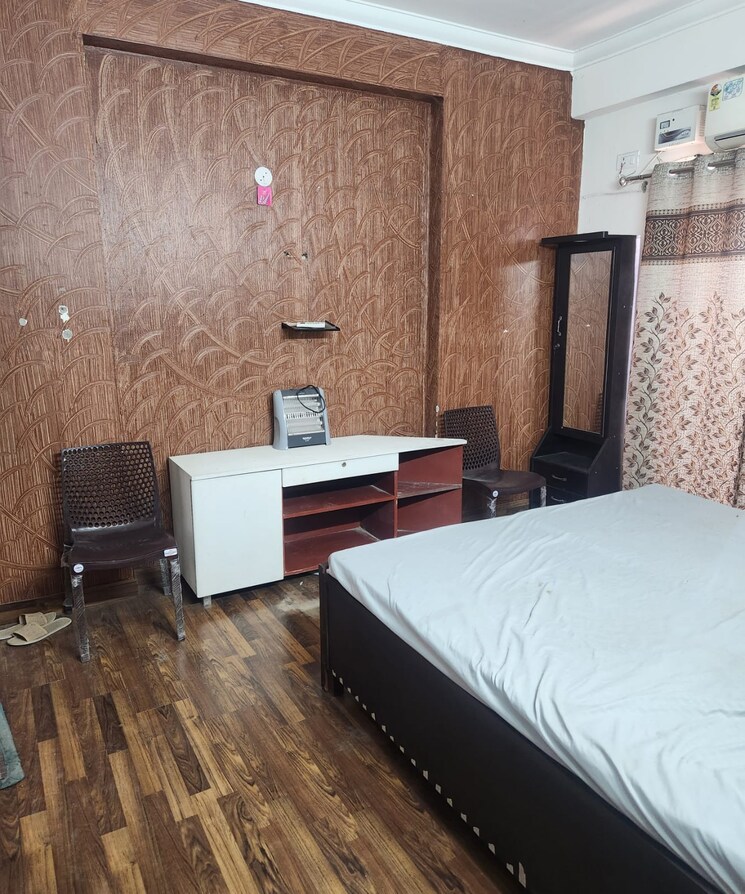 Bedroom, antriksh-golf-view 2.5 Bedroom 1140 Sq.Ft. Apartment In Sector 78 Noida 9095502