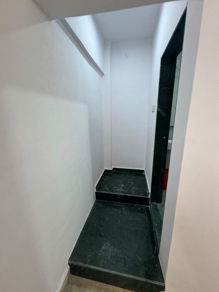 undefined, flower-valley-complex 4 Bedroom 2000 Sq.Ft. Independent House In Khopat Thane 9095539