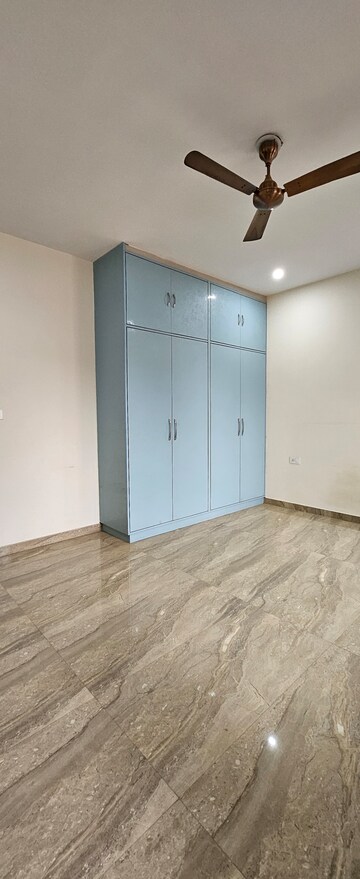 Furnished Amenities in 3 BHK Builder Floor at Sector 21d – for Rent
