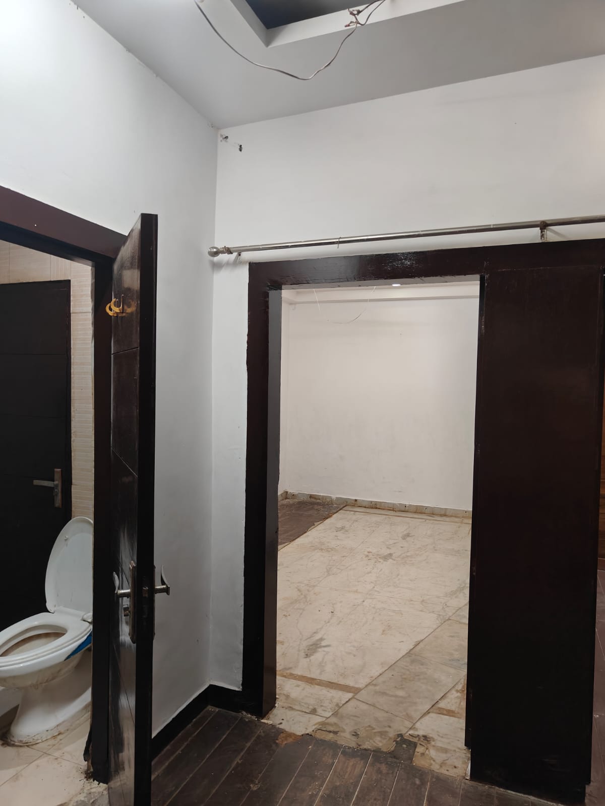 2 BHK Builder Floor For Rent in Chhattarpur
