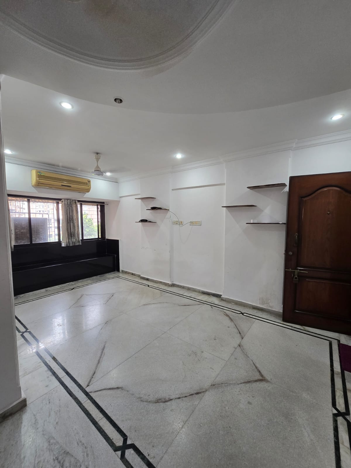 2 BHK 725 Sq.Ft. Apartment in NG Complex