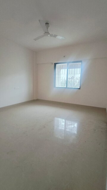 Room in 2 BHK Apartment at Bhide Bhadane Bhidewadi, Vadgaon Budruk – for Rent