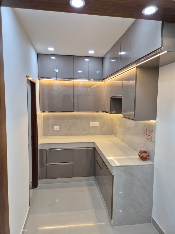 Kitchen, bptp-parkland-pride 3 Bedroom 1170 Sq.Ft. Apartment In Sector 77 Faridabad 9095664