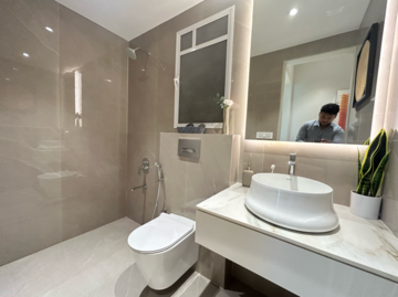 Bathroom in 2 BHK Apartment at Orlem – for Sale