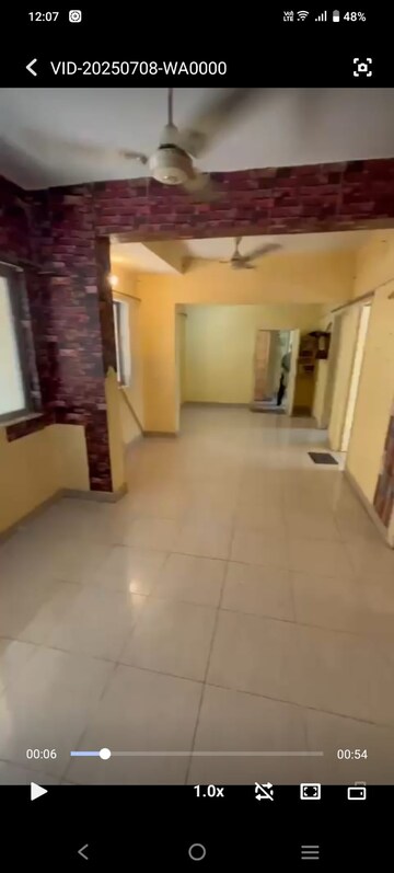 Room in 3 BHK Apartment at Andheri West – for Rent