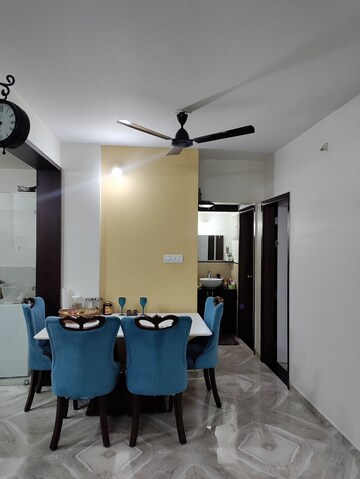 Team Area in 2 BHK Apartment at Uttam Townscapes, Yerawada – for Rent