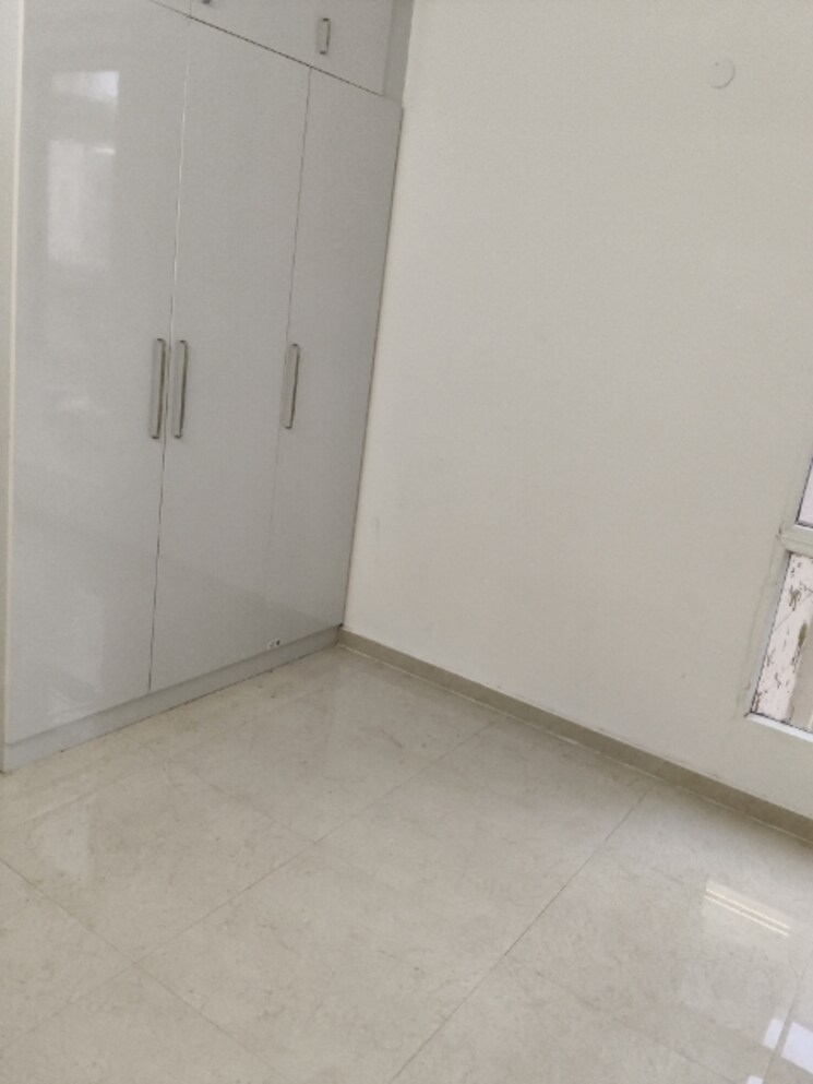 Room, signature-the-millennia-2 2 Bedroom 590 Sq.Ft. Apartment In Sector 37d Gurgaon 9095717