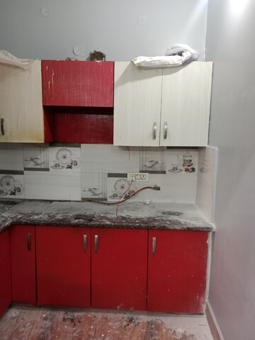 Kitchen in 2 BHK Builder Floor at Sector 18 – for Rent