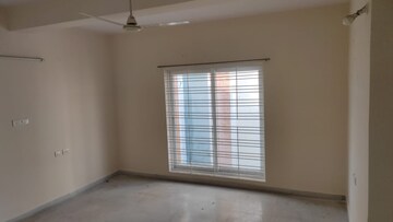 Room in 5 BHK Villa at Bloomfield Ecstasy, Gopanpally – for Rent