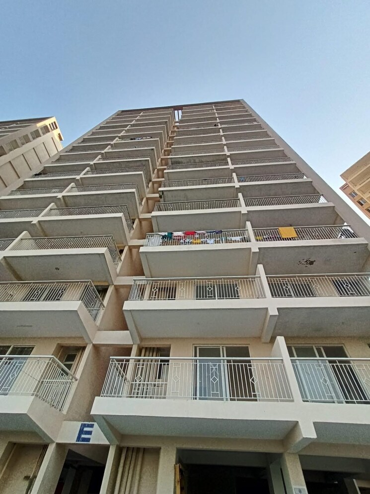 Exterior View, shree-vardhman-green-court 1 Bedroom 432 Sq.Ft. Apartment In Sector 90 Gurgaon 9095735