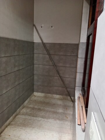 Staircase in 2 BHK Builder Floor at Sector 25 – for Rent