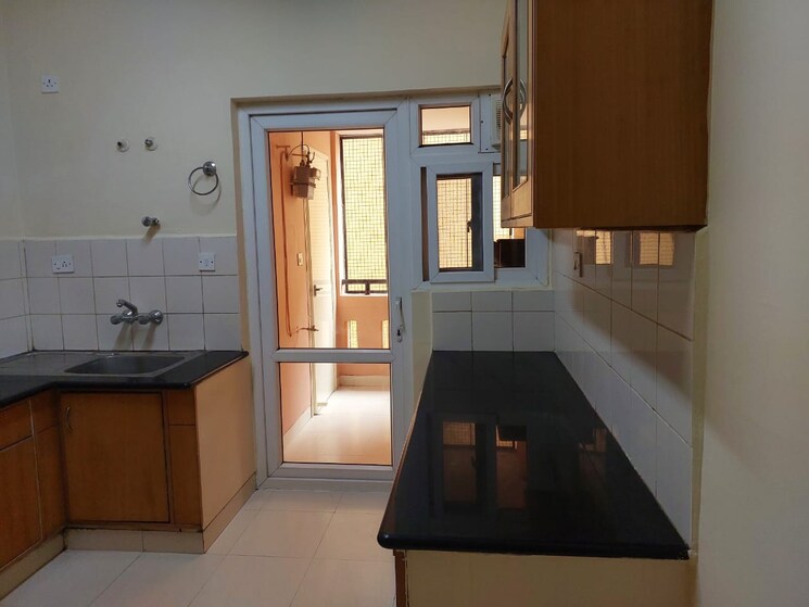 Kitchen, hm-world-city 3 Bedroom 2029 Sq.Ft. Apartment In Jp Nagar Bangalore 9095767