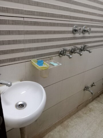 Bathroom in 2 BHK Builder Floor at Sector 25 – for Rent