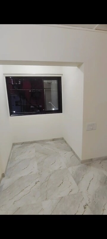 Room in 2 BHK Apartment at Shiv Srushti Apartments, Kurla East – for Rent
