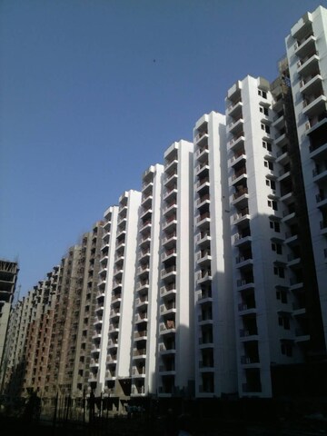 3 BHK Apartment – Exterior View View at Proview Officer City, Raj Nagar Extension - for Rent