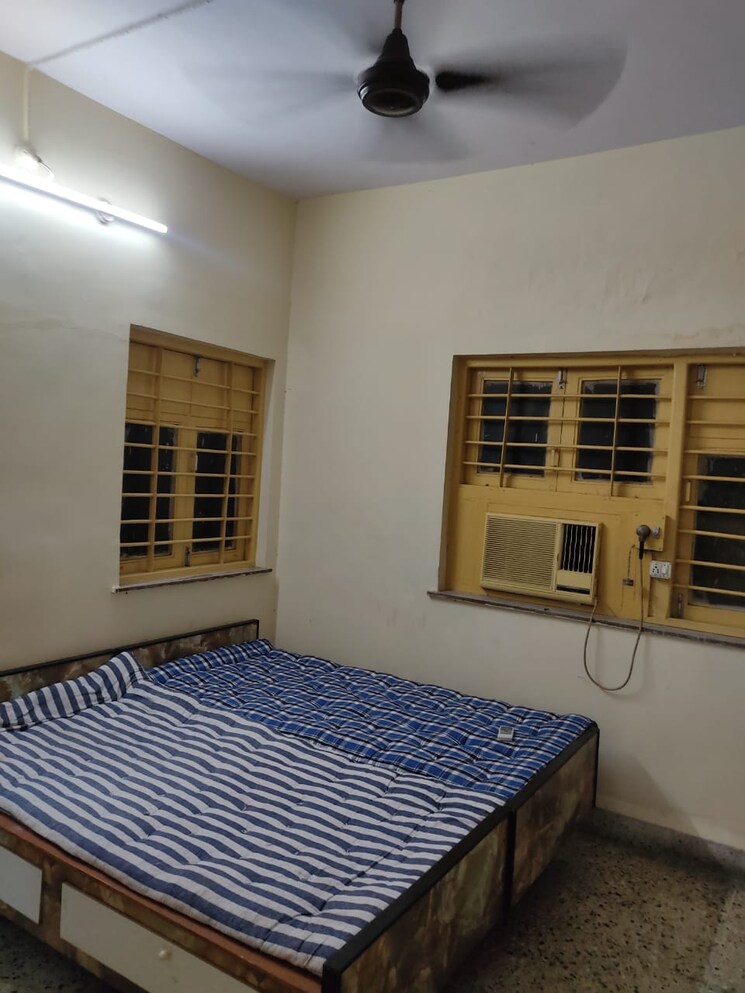 Bedroom, happy-house 1 Bedroom 400 Sq.Ft. Apartment In Vakola Mumbai 9095848