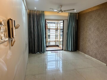 Room in 2.5 BHK Apartment at Shree Tirupati Siddeshwar Gardens Villa, Dhokali – for Rent