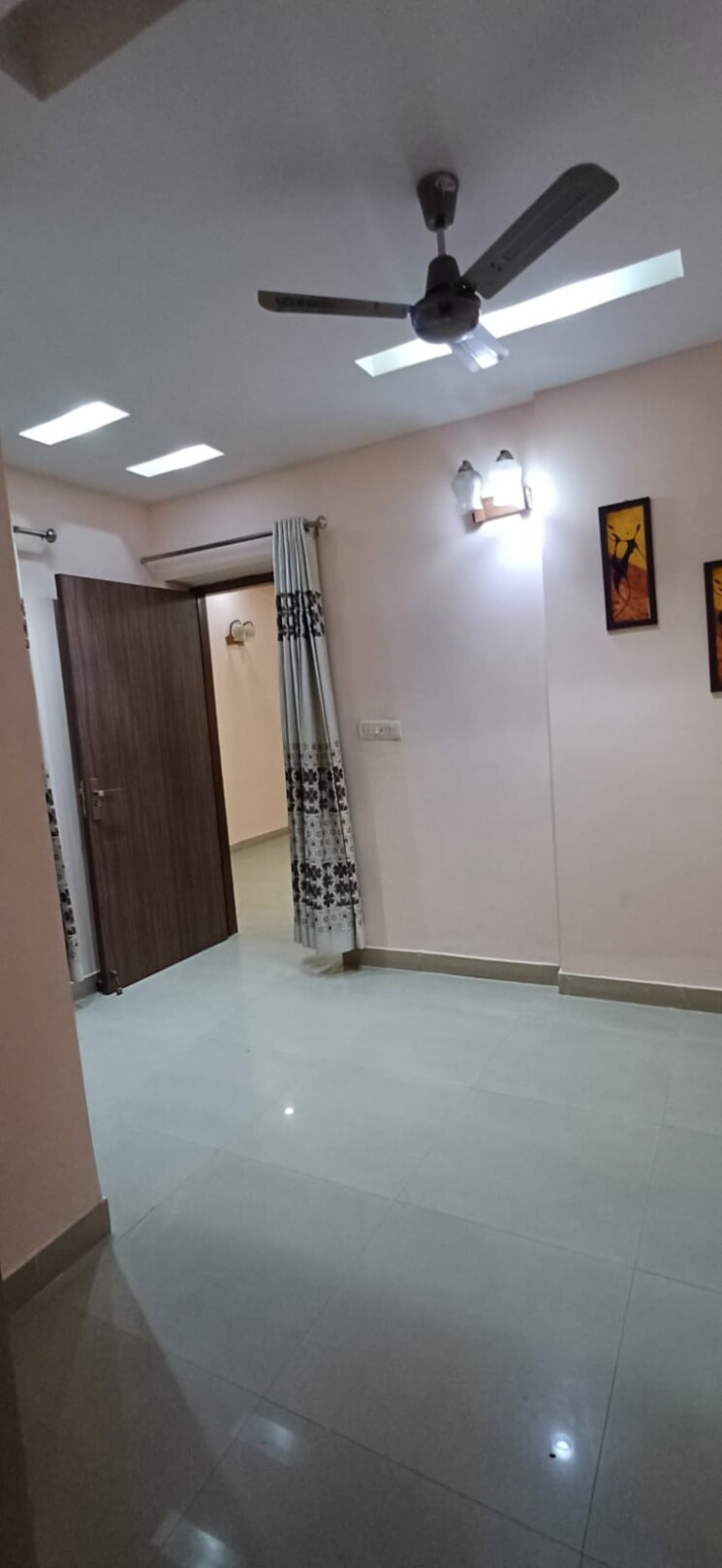 Room, ardee-city-palm-grove-heights 3 Bedroom 2050 Sq.Ft. Apartment In Sector 52 Gurgaon 9095933