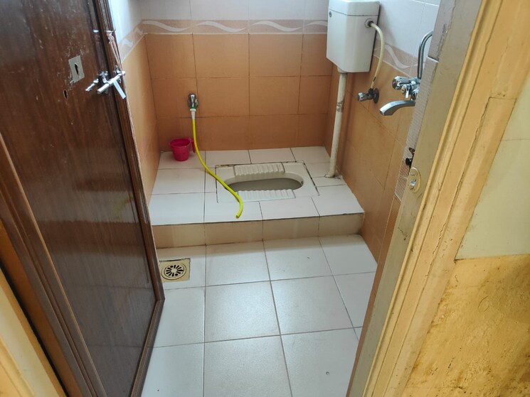 Bathroom, bhansali-campus 2 Bedroom 1000 Sq.Ft. Apartment In Sinhagad Road Pune 9095941