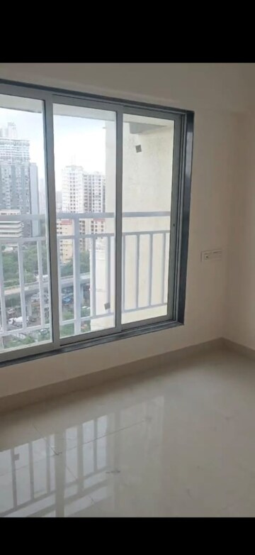 1 BHK Apartment For Rent in DGS Sheetal Tapovan, Malad East