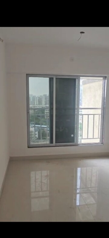 Room in 1 BHK Apartment at DGS Sheetal Tapovan, Malad East – for Rent