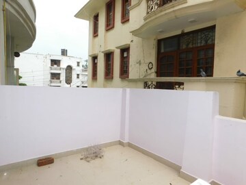 Kitchen in 2 BHK Independent House at RWA Apartments Sector 27, Sector 27 – for Rent