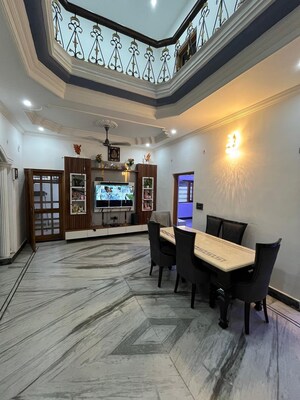 Parking in 5 BHK Independent House at Patel Nagar – for Sale