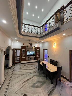 Team Area in 5 BHK Independent House at Patel Nagar – for Sale