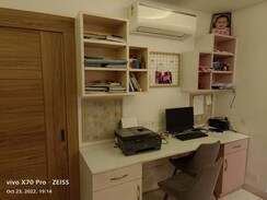 4 BHK + Pooja Room Apartment For Sale in DLF The Carlton Estate