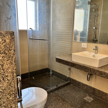 Bathroom in 3 BHK Apartment at ABA Ivy County, Sector 75 – for Rent