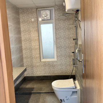 Bathroom in 3 BHK Apartment at ABA Ivy County, Sector 75 – for Rent