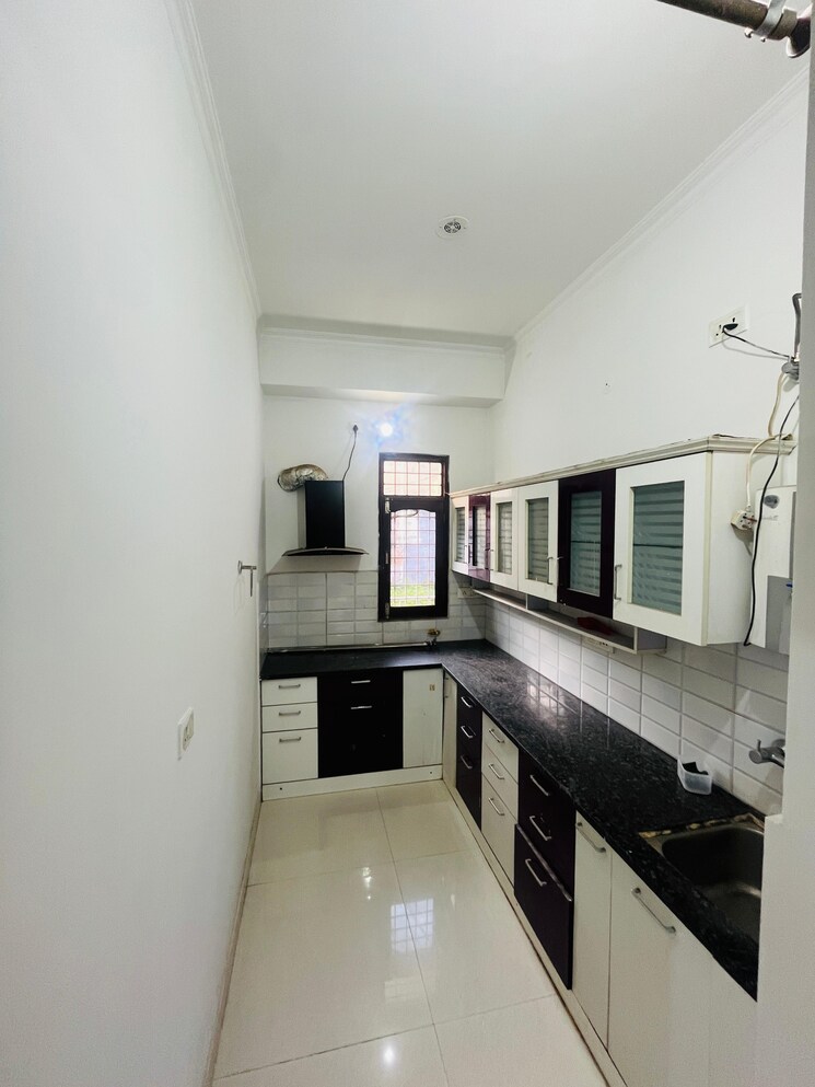Kitchen, gms road 3 Bedroom 1650 Sq.Ft. Builder Floor In Gms Road Dehradun 9096095