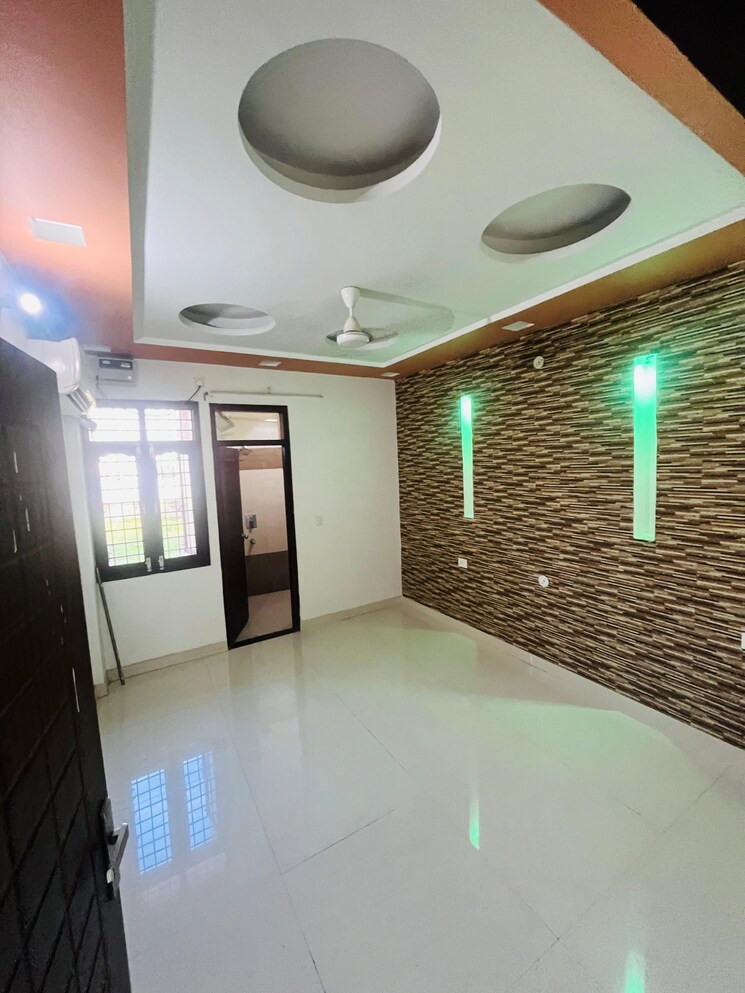 Team Area, gms road 3 Bedroom 1650 Sq.Ft. Builder Floor In Gms Road Dehradun 9096095