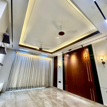 Living Room in 4 BHK Builder Floor at Central Park 3 The Room, Sohna Sector 33 – for Sale