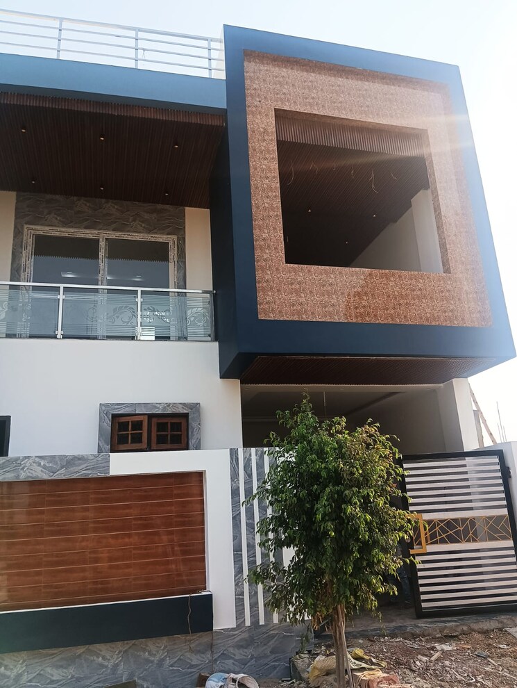 Exterior View, sushant golf city 5 Bedroom 2500 Sq.Ft. Independent House In Sushant Golf City Lucknow 9096046