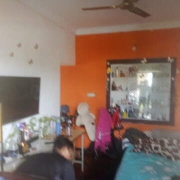 Living Room in 1 RK Builder Floor at Ejipura – for Rent