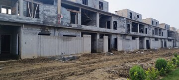 3 BHK Builder Floor – Exterior View View at Raebareli Road - for Sale