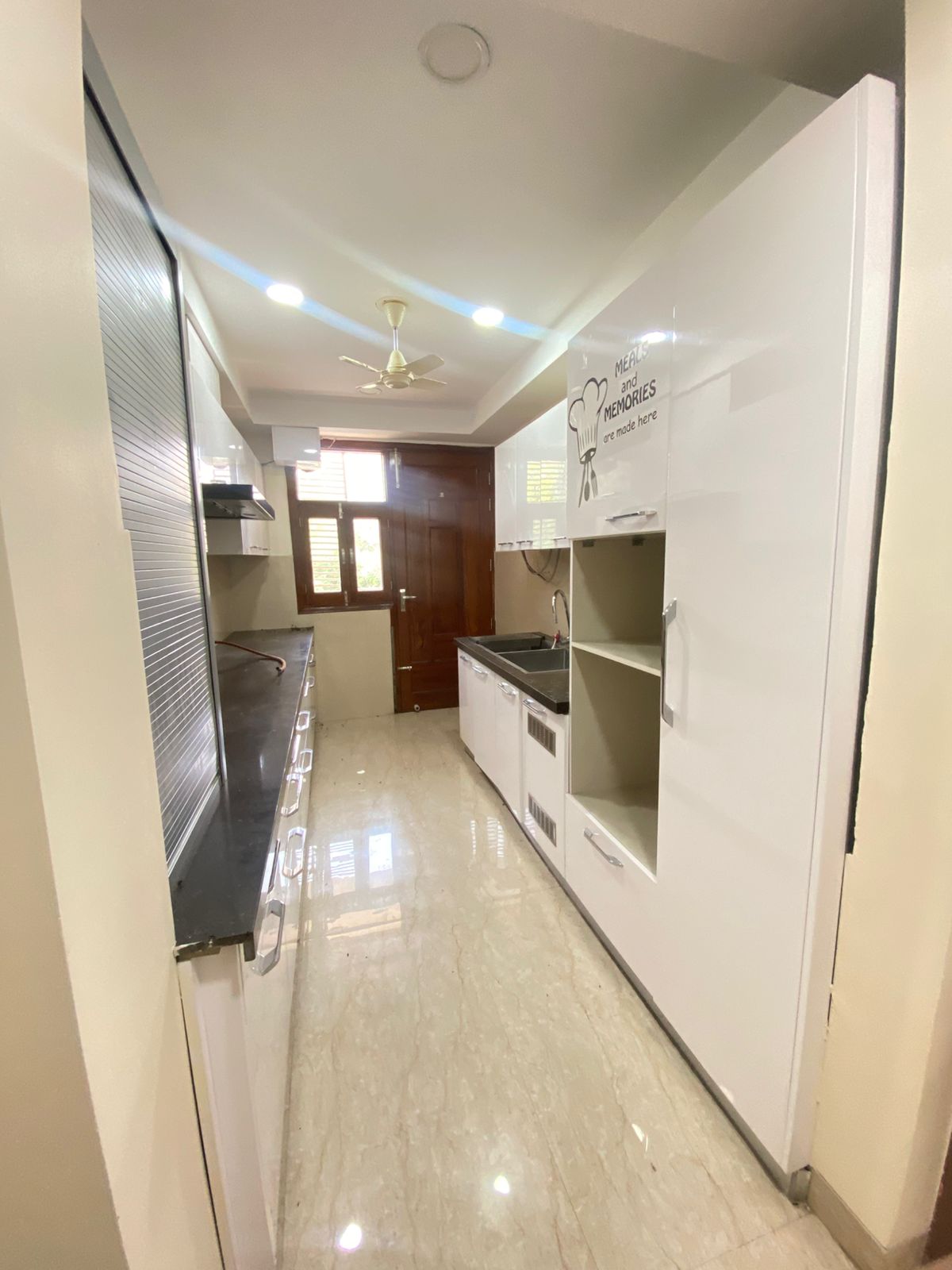 3 BHK Builder Floor For Rent in Sector 46