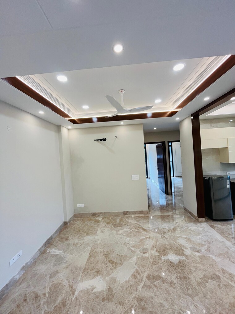 Room, gms road 3 Bedroom 2400 Sq.Ft. Builder Floor In Gms Road Dehradun 9096158