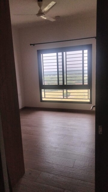 Room in 3 BHK Apartment at Sobha City Gurgaon, Sector 108 – for Rent