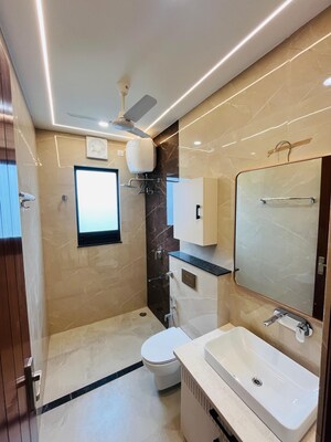 Team Area in 3 BHK Builder Floor at Gms Road – for Sale