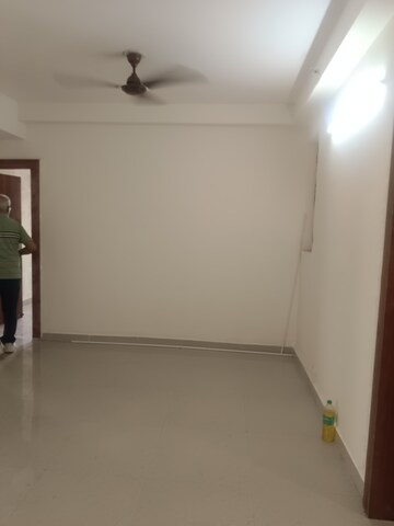 Room in 2 BHK Apartment at Shri Radha Sky Gardens, Sector 16b Greater Noida – for Rent