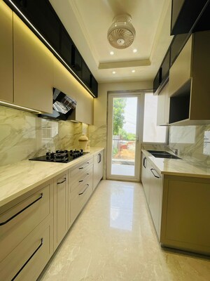 Kitchen in 3 BHK Builder Floor at BPTP Floors, Sector 70 – for Sale