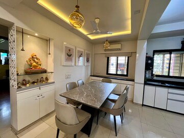 Team Area in 3 BHK Apartment at Maitrai Park Society, Kopri – for Sale