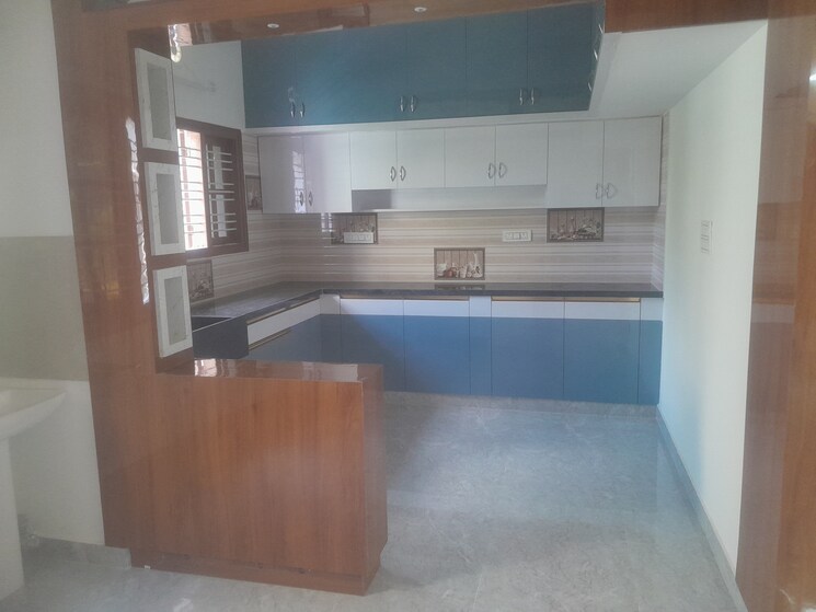 Kitchen, nri layout 2 Bedroom 1200 Sq.Ft. Builder Floor In Nri Layout Bangalore 9096250