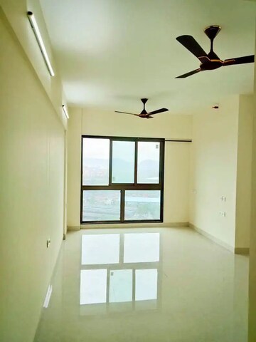 Room in 2 BHK Apartment at The Wadhwa Atmosphere, Mulund West – for Rent