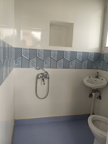 Bathroom in 1 RK Builder Floor at New Friends Colony – for Rent