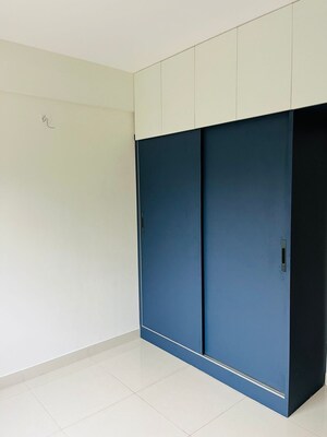 Room in 1 BHK Apartment at Shriram Liberty Square, Electronic City Phase ii – for Sale