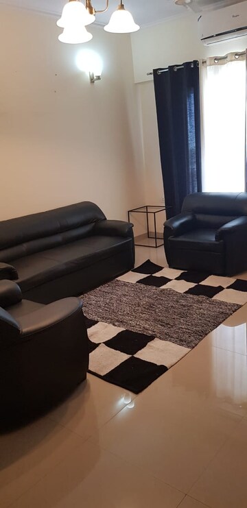 Living Room in 4 BHK Apartment at Shri Sai Kripa Rainbow Apartments, Sector 43 – for Rent